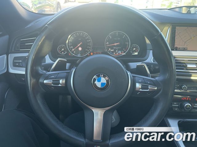 BMW 5-Series 2015 — photo 6