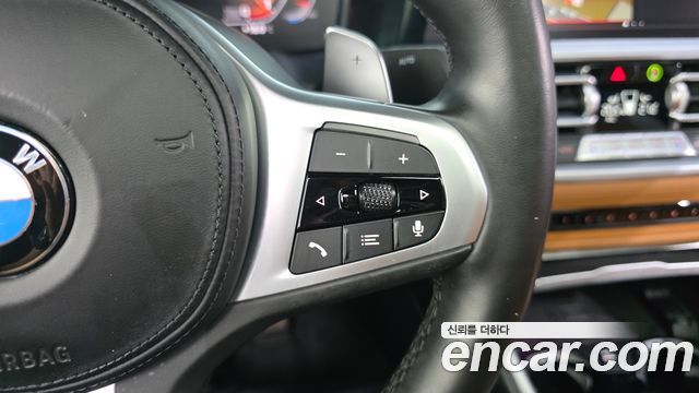 BMW 3-Series 2022 — photo 20