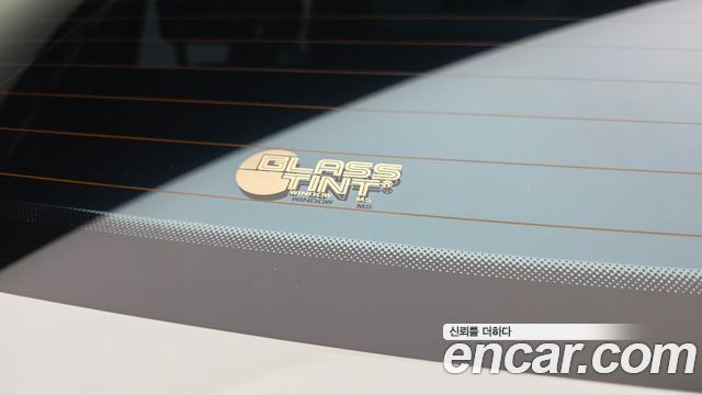 BMW 3-Series 2022 — photo 33