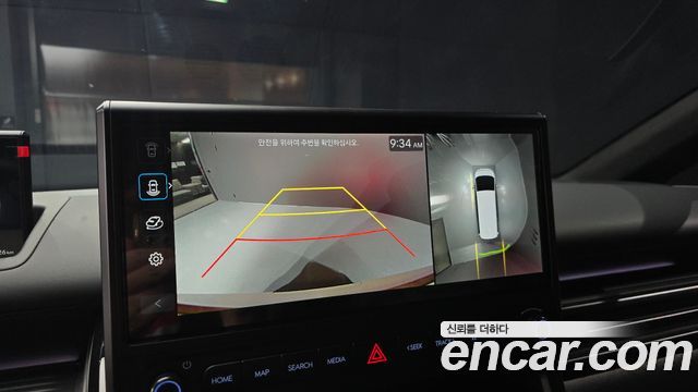 Hyundai Staria 2027 — photo 20