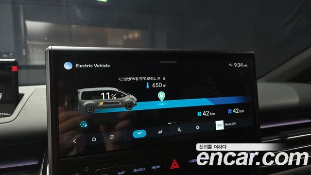 Hyundai Staria 2027 — photo 22