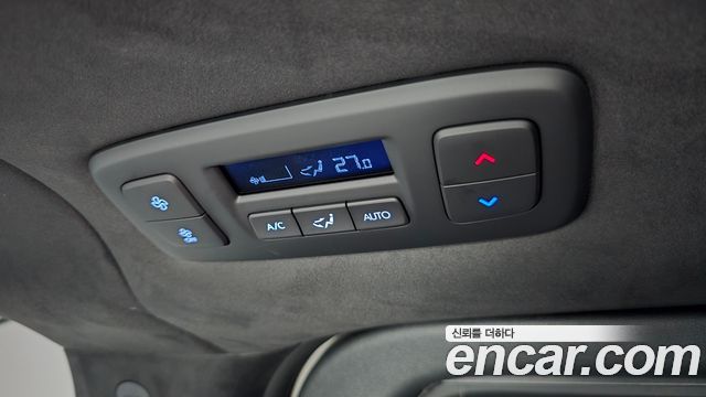 Hyundai Staria 2027 — photo 27