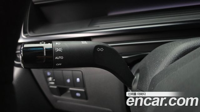 Hyundai Staria 2027 — photo 30