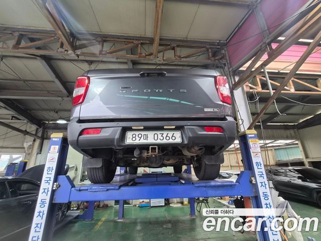 KG Mobility Rexton 2018 — photo 2