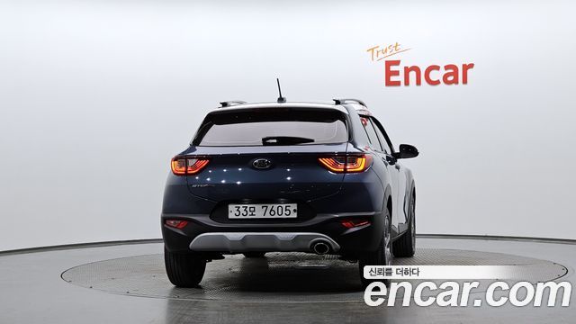 Kia Stonic 2018 — photo 4