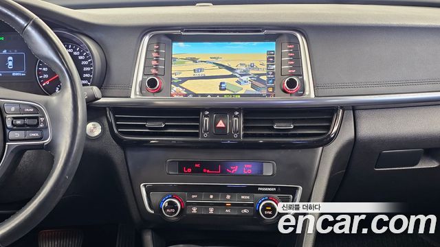 Kia K5 2016 — photo 19