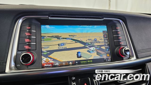 Kia K5 2016 — photo 25