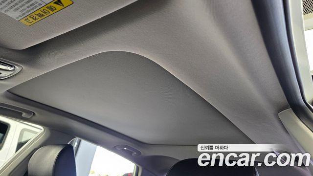 Kia K5 2016 — photo 32