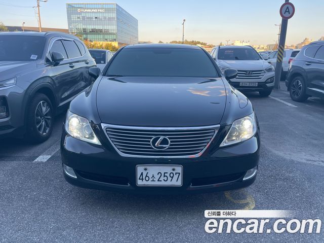 Lexus LS 2009 — photo 3
