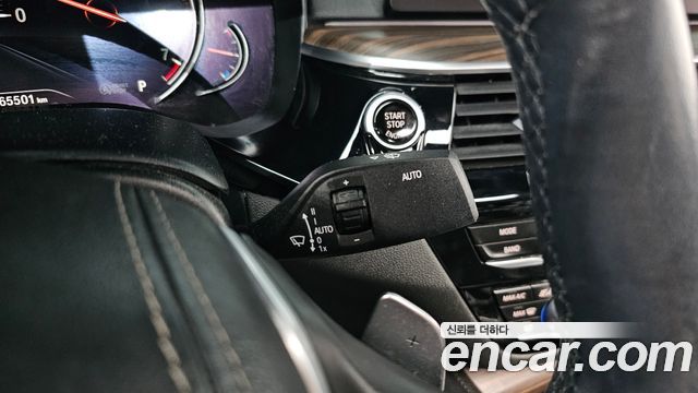 BMW 5-Series 2018 — photo 22