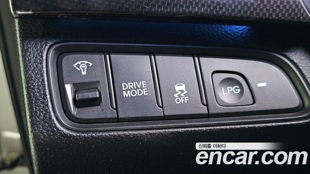 Hyundai Grandeur 2014 — photo 16