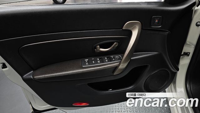 Renault Korea SM5  2014 — photo 14