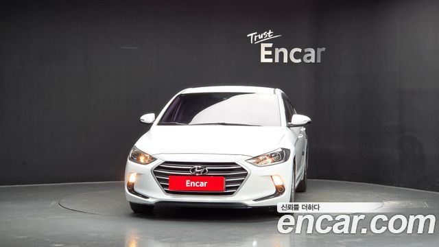 Hyundai AVANTE 2017 — photo 3