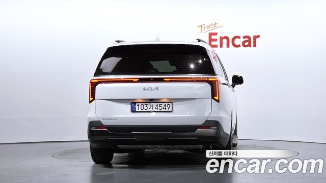 Kia Canival 2025 — photo 4