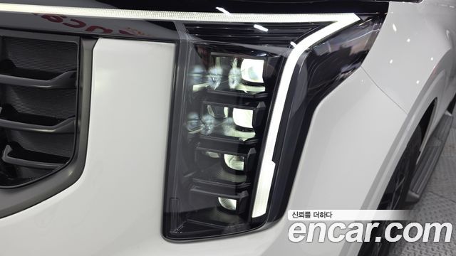 Kia Canival 2025 — photo 8