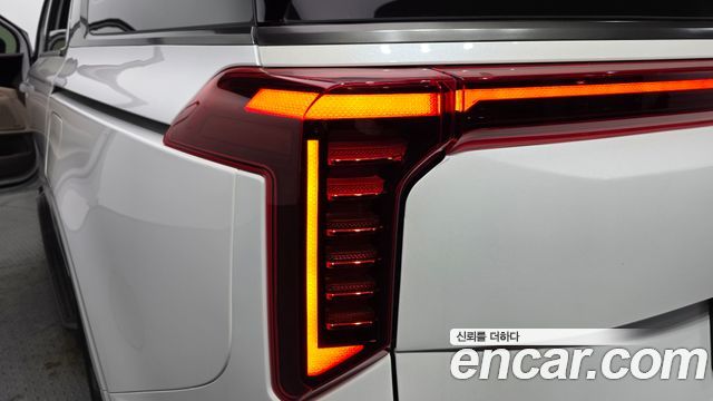 Kia Canival 2025 — photo 9