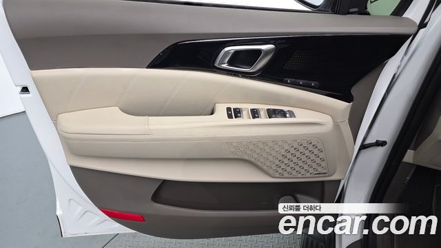 Kia Canival 2025 — photo 14