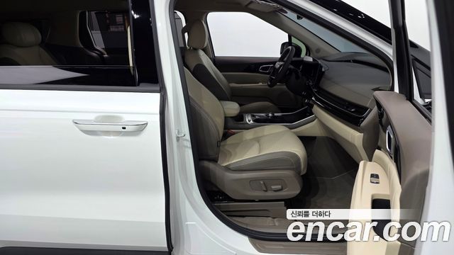 Kia Canival 2025 — photo 16