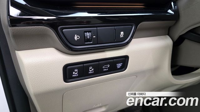 Kia Canival 2025 — photo 27