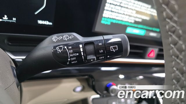 Kia Canival 2025 — photo 28