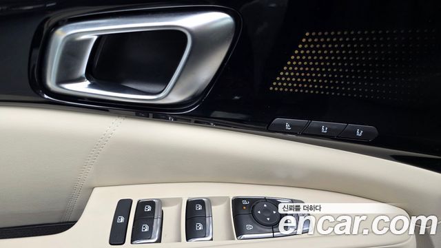 Kia Canival 2025 — photo 30