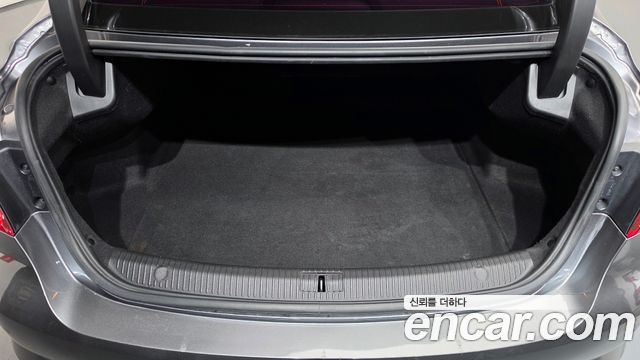 Renault Korea SM6 2019 — photo 21