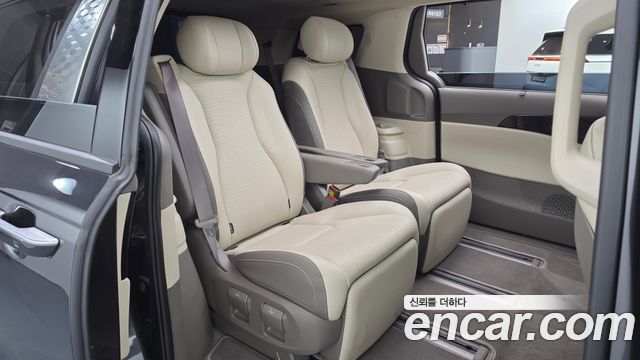 Kia Canival 2025 — photo 17
