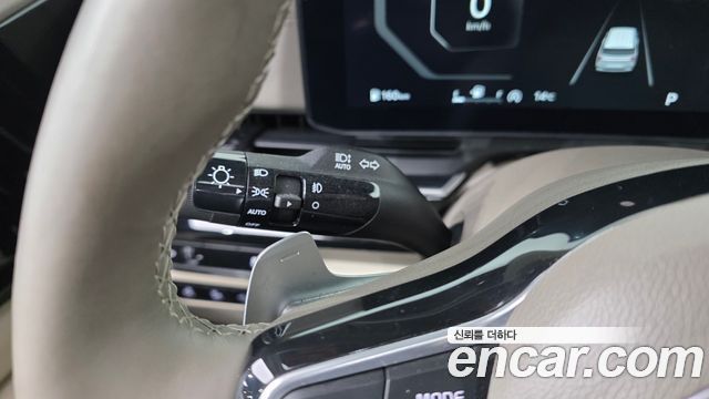 Kia Canival 2025 — photo 21
