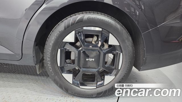 Kia Canival 2025 — photo 7