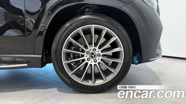 Mercedes-Benz GLE-Class 2024 — photo 5