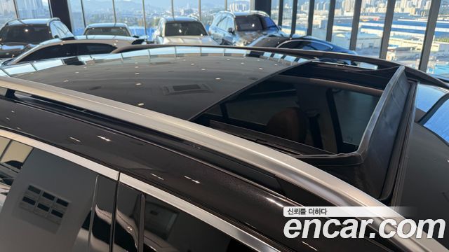 Mercedes-Benz GLE-Class 2024 — photo 14