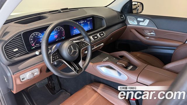Mercedes-Benz GLE-Class 2024 — photo 15