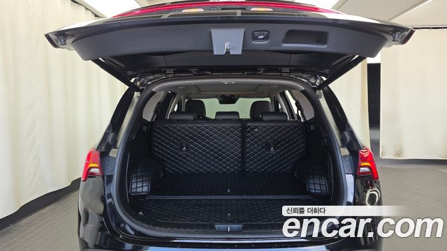 Hyundai Santafe 2023 — photo 26