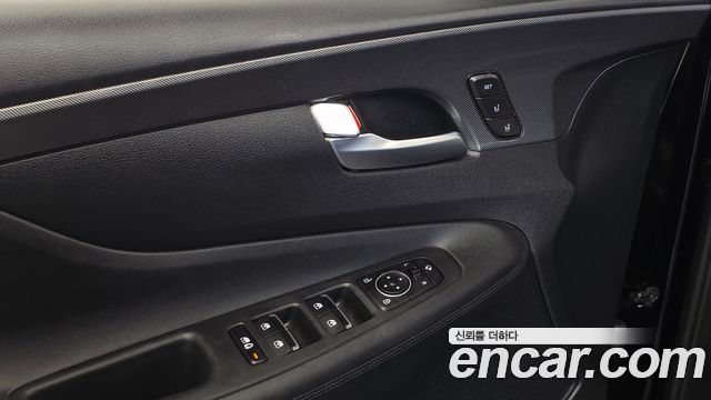 Hyundai Santafe 2023 — photo 27