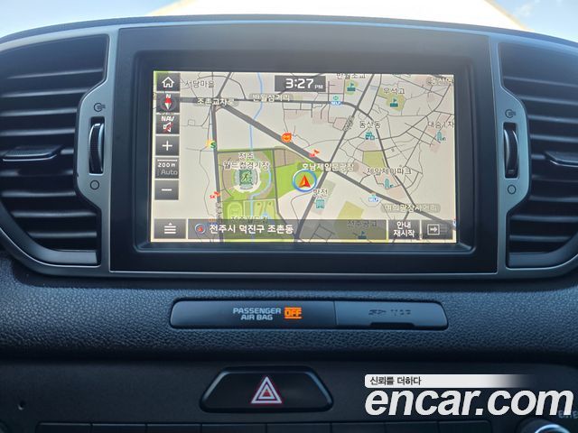 Kia Sportage 2018 — photo 11