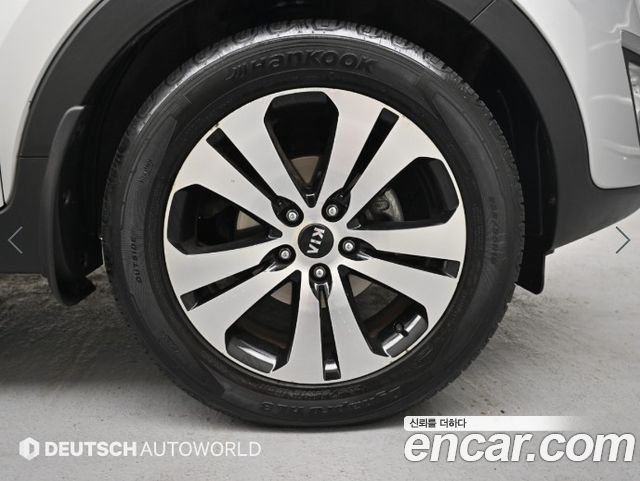 Kia Sportage 2011 — photo 5