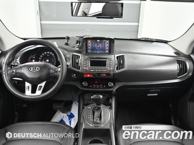 Kia Sportage 2011 — photo 7