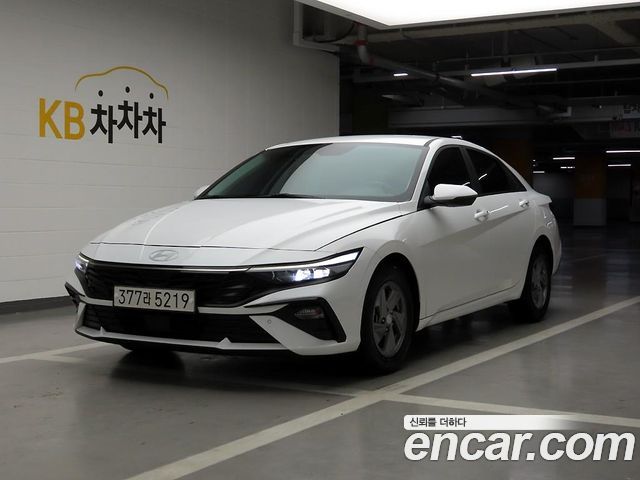 Hyundai AVANTE 2024 — photo 1