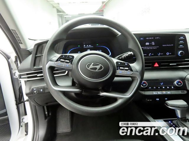 Hyundai AVANTE 2024 — photo 8