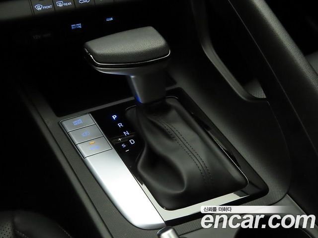Hyundai AVANTE 2024 — photo 11