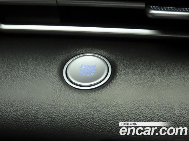 Hyundai AVANTE 2024 — photo 17