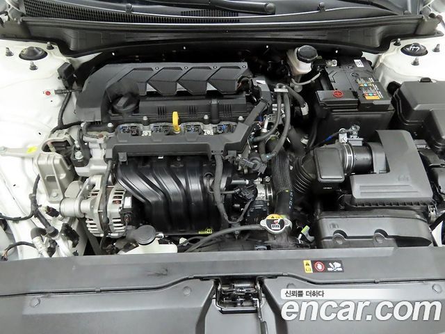 Hyundai AVANTE 2024 — photo 20