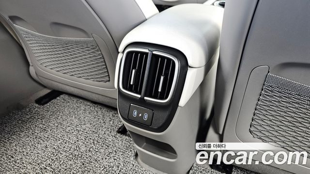 Hyundai Ioniq6 2023 — photo 25