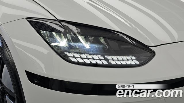 Hyundai Ioniq6 2023 — photo 8