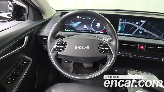 Kia EV6 2022 — photo 13