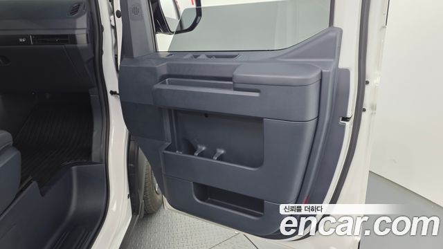 Kia PV5 2026 — photo 15