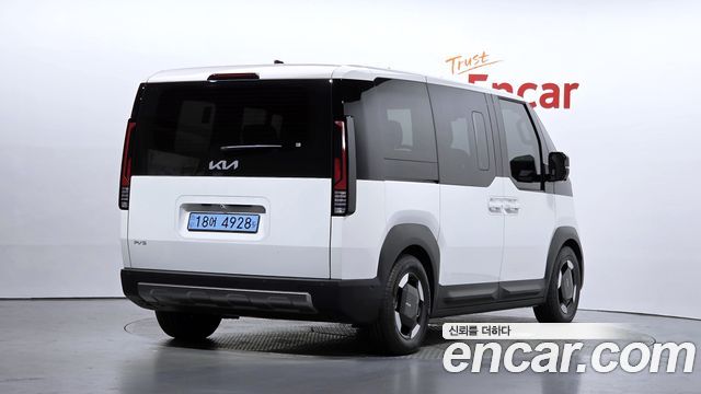 Kia PV5 2026 — photo 2