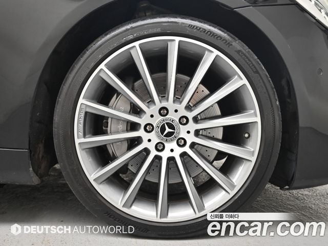 Mercedes-Benz S-Class 2018 — photo 6