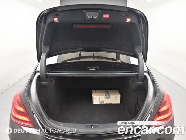 Mercedes-Benz S-Class 2018 — photo 20