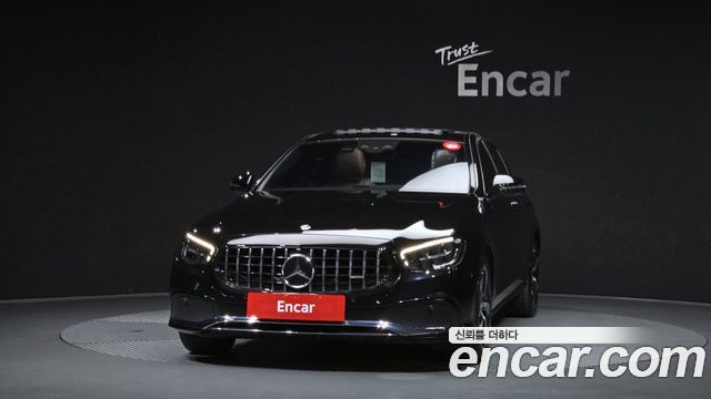 Mercedes-Benz E-Class 2021 — photo 3
